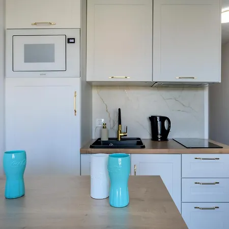 Rentplanet - Hallera * ורוצלב