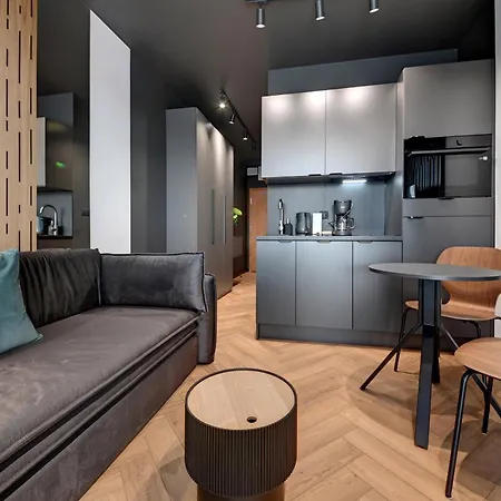 Rentplanet - Hallera Апартаменты Вроцлав